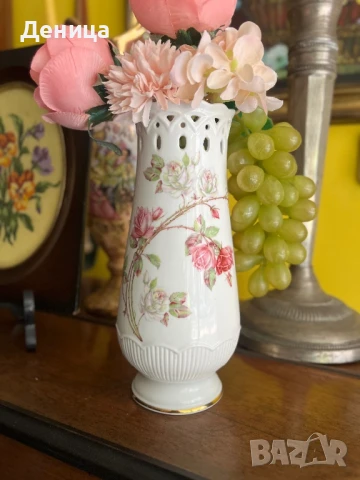 Aynsley  “Elizabeth Rose”🌹  Фин английски порцелан Ваза с дантела💗 