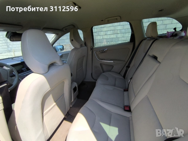 Volvo XC60 AWD 3.2 Бензин Автоматик | 2012, снимка 12 - Автомобили и джипове - 54187367