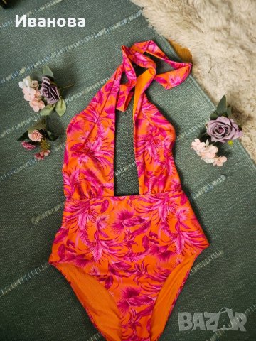 Бански Hunkemöller 40 ярки цветове като нов, снимка 1