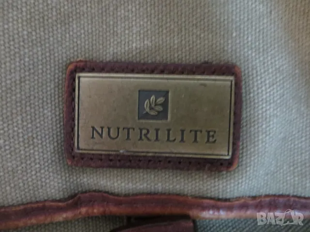 Чанта от плат брезентов  за носене на рамо Nutrilite, снимка 3 - Чанти - 47185440