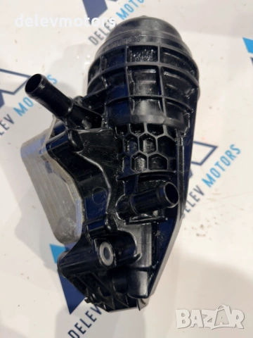 A2701800500 тяло за маслен филтър с масло охладител от Mercedes GLA 180 X156, двигател 270910