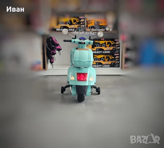 ТОП ЦЕНА!НОВО!Детски акумулаторен мотор Vespa GTS Super с 12V батерия,кожена седалка, снимка 5 - Коли, камиони, мотори, писти - 50612856