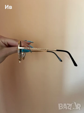 Чисто нови дамски слънчеви очила на Kylyan Eyewear , снимка 2 - Слънчеви и диоптрични очила - 51058860