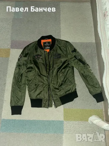 Яке Superdry bomber patch rookie flight, снимка 1 - Якета - 47145057