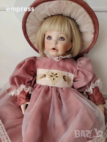 Сет порцеланови кукли Celia, снимка 4 - Колекции - 52810593