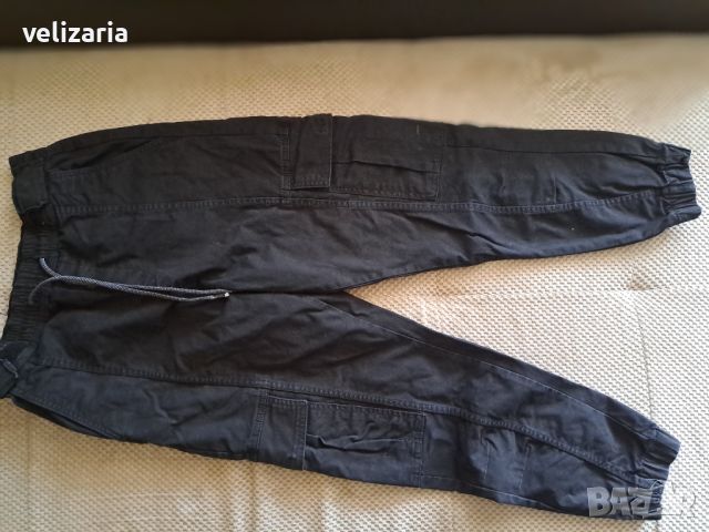 Панталон Bershka XS размер, снимка 1 - Панталони - 45812792