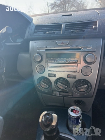 Mazda 2 1.4 50kW 2005г. – НА ЧАСТИ, снимка 11 - Автомобили и джипове - 53644212
