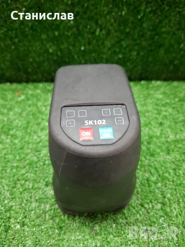 Лазер на Makita SK102 , снимка 4 - Други инструменти - 54130663