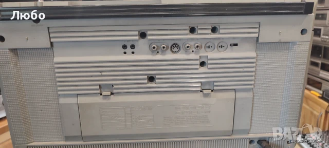 Радиокасетофон Philips D8434, снимка 3 - Радиокасетофони, транзистори - 50782740