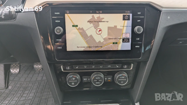 Фолксваген Пасат В8 2.0TDI LED, снимка 14 - Автомобили и джипове - 53887229