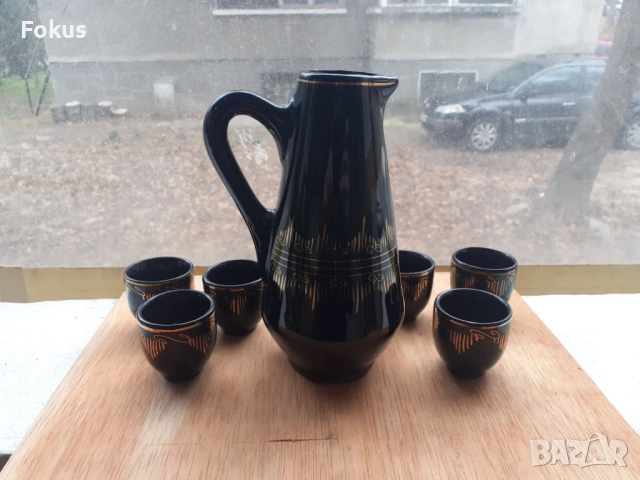 Сервиз за греяна ракия глазирана троянска керамика позлата