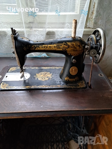 Стара шевна машина Singer , снимка 4 - Антикварни и старинни предмети - 51911246