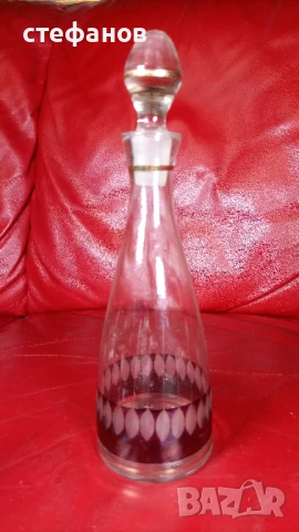 Ретро ракиен комплект, калиево стъкло, ръчна гравюра, златен кант, цветно, 6 чаши и бутилка с тапа, снимка 8 - Антикварни и старинни предмети - 51138316