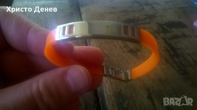 гривна силикон оранжева и стомана дизайнерска, снимка 4 - Гривни - 52988913