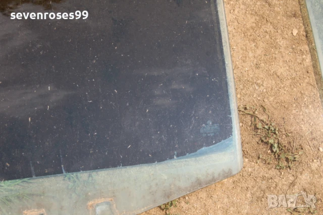 Стъкло задно ляво Фолксваген Голф 3 комби 1.9 tdi 90hp VW Golf 3, снимка 2 - Части - 50567254