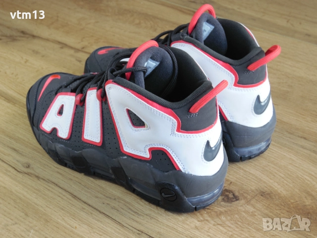 Nike Air More Uptempo Bulls - 38 номер Оригинални!, снимка 3 - Маратонки - 52827239