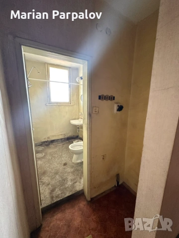 🏡 Светъл 2-стаен апартамент с южно изложение и голяма тераса – отлична локация!, снимка 6 - Апартаменти - 54108812