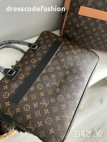 Кожена чанта за лапто и документи, снимка 6 - Чанти - 53813637