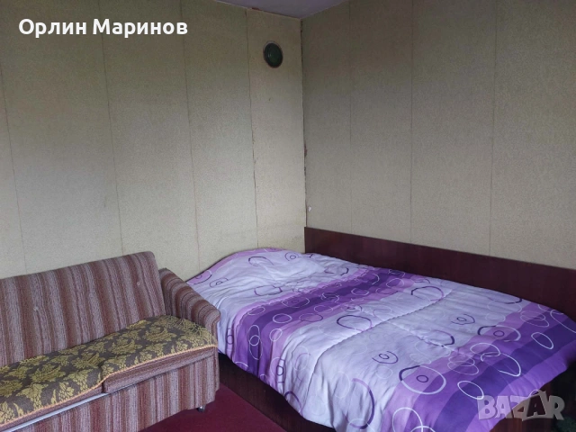 Живописна масивна къща с двор и гараж, снимка 9 - Къщи - 53798264