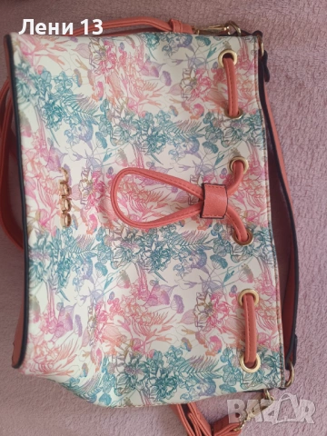 Нова голяма чанта , снимка 2 - Чанти - 53961559