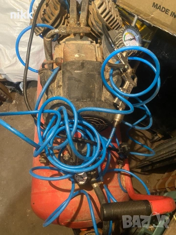 Компресор 100 литра, снимка 2 - Компресори - 54241992