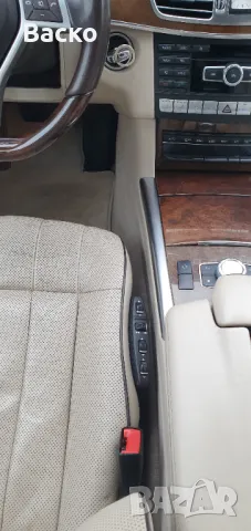 Mercedes-Benz E 250  4MATIC  7G Tronic , снимка 9 - Автомобили и джипове - 49505232