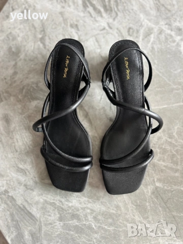 Черни сандали Other Stories на ток