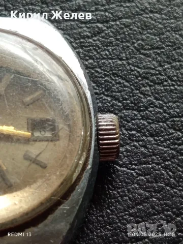 Стар механичен часовник дамски Заря СССР за части ремонт КОЛЕКЦИЯ 47989, снимка 4 - Антикварни и старинни предмети - 50149748