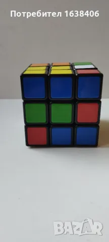 Оригинално кубче Rubik, снимка 2 - Други игри - 47800527