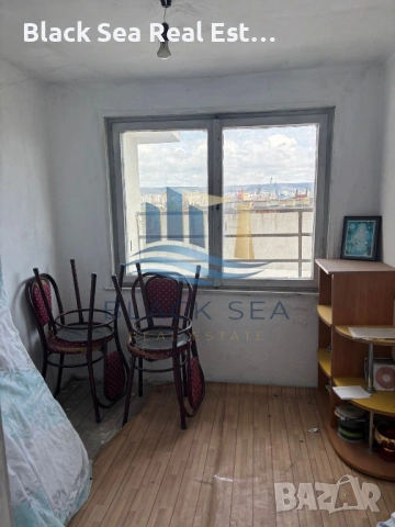 Продава МНОГОСТАЕН апартамент кв.Аспарухово, снимка 12 - Апартаменти - 54209628