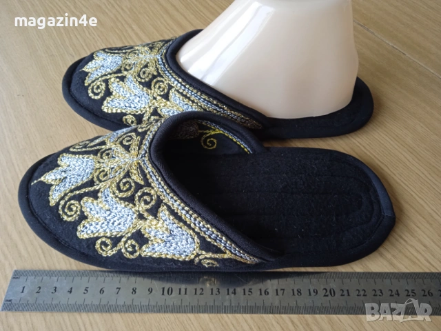 Родопски терлици, бродирани пантофи, вълнени пантофи,Родопис,