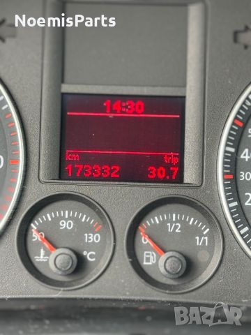 VW Golf 1.9 TDI 105, снимка 10 - Автомобили и джипове - 46056525