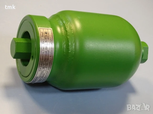 Хидроакумулатор Orsta Hydraulic 1/16 TGL 10843 Diaphragm Accumulator 160Bar 1L, снимка 2 - Резервни части за машини - 50550740