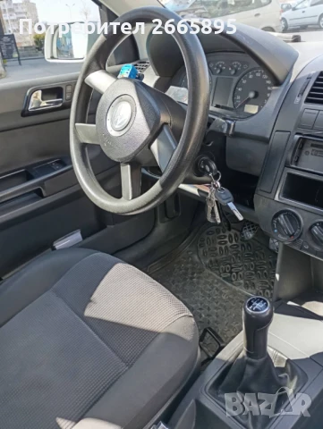 VW Polo, снимка 9 - Автомобили и джипове - 51314613