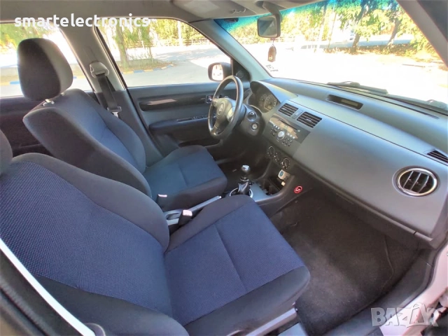 🏁 Suzuki Swift 1.3 бензин 🏁, снимка 6 - Автомобили и джипове - 52724942