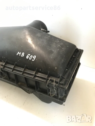 Кутия за въздушен филтър 4.0 за Mercedes 709, 609 (1986-1996) 0130948702 , снимка 2 - Части - 54055131