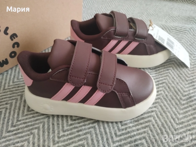Adidas маратонки за момиче номер 26.5, снимка 5 - Детски маратонки - 52745995
