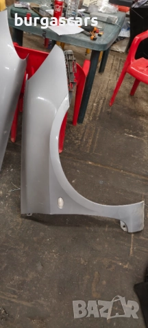 Калник ляв десен Peugeot 307 - 60лв, снимка 2 - Части - 52168313