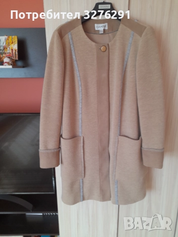 Манто Данини р.52 , снимка 1