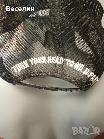 Оригинална Шапка Dsqured 2, снимка 8 - Шапки - 50140847