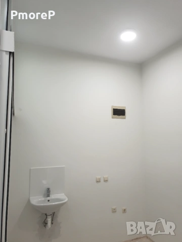 Лекарски кабинет под наем Поморие.Съгласуван с изискванията на РЗИ., снимка 9 - Магазини - 49242182