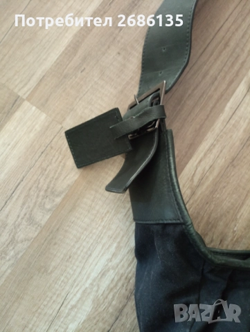 Маркова дамска чанта, снимка 2 - Чанти - 52629294