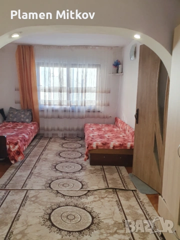 Къщата разполага с лятна кухня и гараж в близост до центара, снимка 6 - Къщи - 53248734