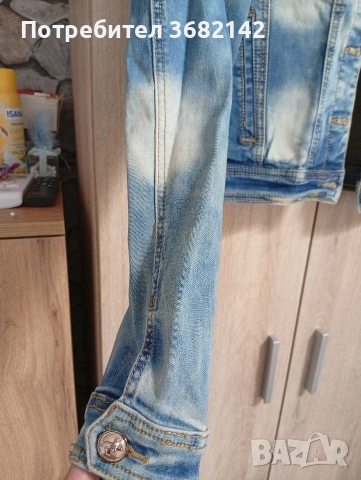 продавам дамско яке с камъчета , снимка 2 - Якета - 53202168