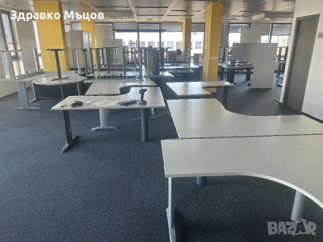 Офис оборудване-бюра 60бр., снимка 3 - Шкафове и рафтове - 53854142