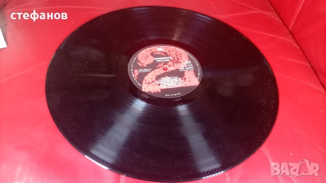 Троен албум на  THE CLASH   SANDINISTA! Холандия, снимка 6 - Грамофонни плочи - 50594562