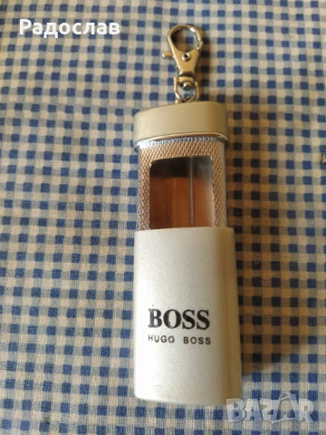 джобен пепелник HUGO BOSS, снимка 4 - Други - 53808328
