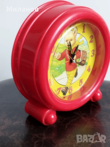 Стар кварцов будилник, настолен часовник, снимка 7 - Антикварни и старинни предмети - 51036807