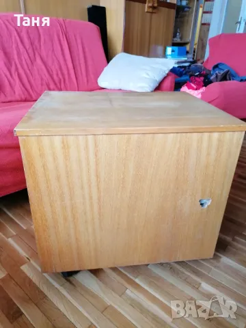 Шкаф за телевизор на колелца, снимка 2 - Шкафове - 49906842