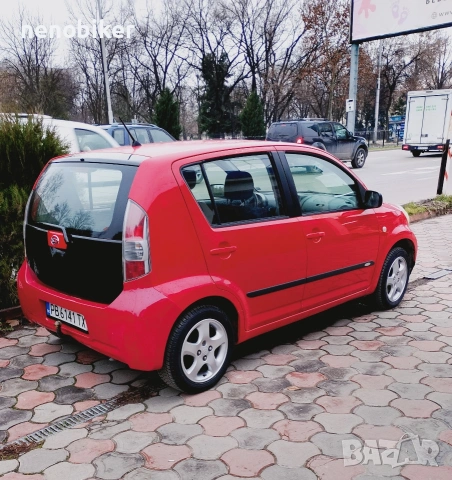 Daihatsu Sirion, снимка 2 - Автомобили и джипове - 53990114